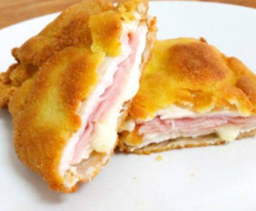 PECHUGAS EMPANADAS RELLENAS DE BACON Y ROQUEFORT